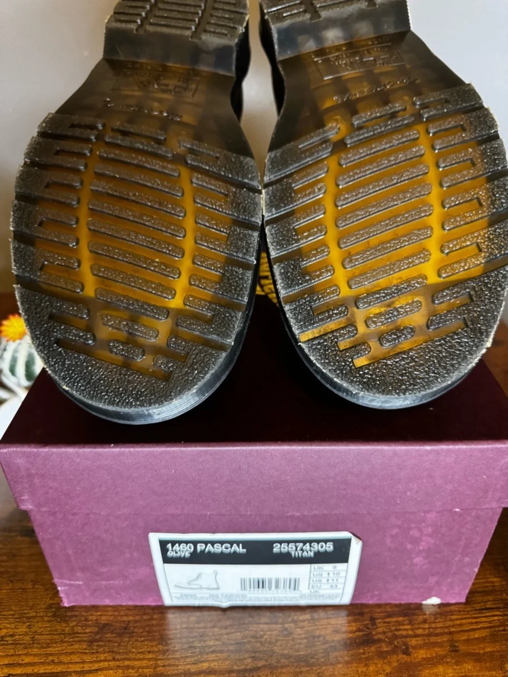 Awesome Dr. Martens 1460 PASCAL MADE IN ENGLAND TITAN LEATHER BOOTS - Picture 8 of 8